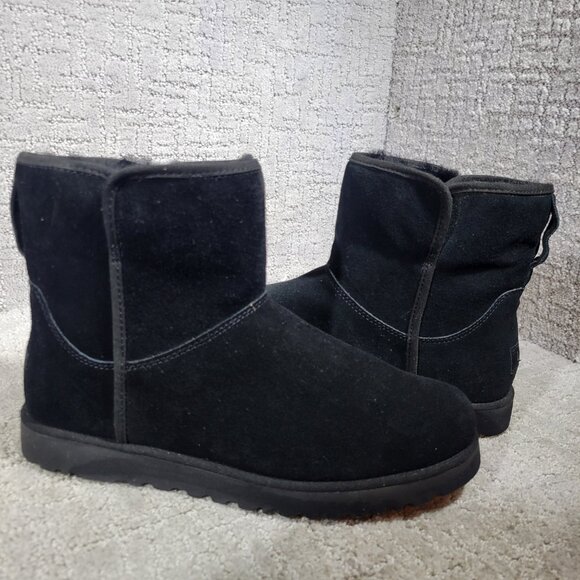 UGG Cory II Woman's Size 9 US Black Suede Shearling Pull On Boots 1125792